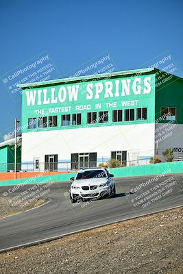 media/Oct-18-2025-Extreme Speed (Sat) [[d6d7e1fef1]]/Group 4 Orange/Session 1 (Turn 4)/